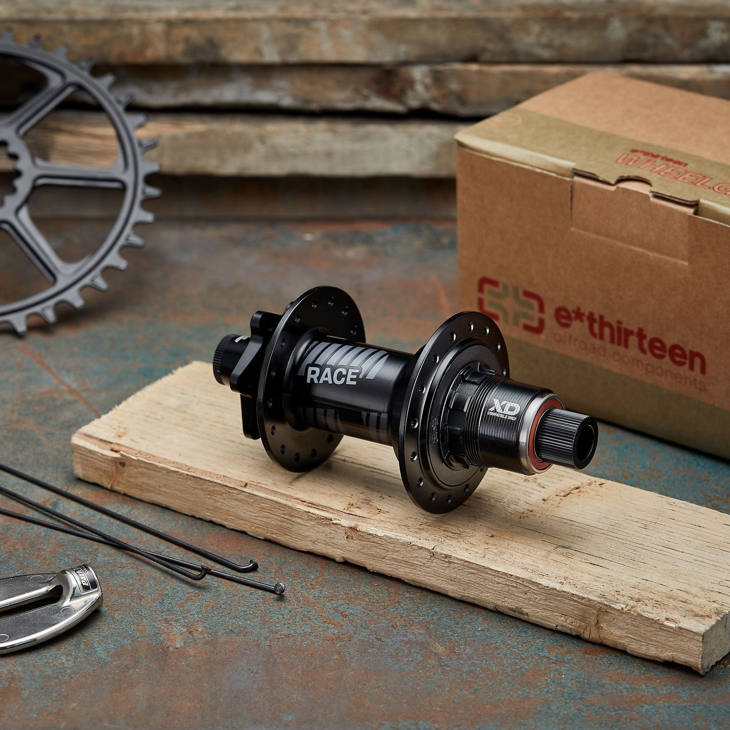 HB3TRA-101-_1.jpg ethirteen UK