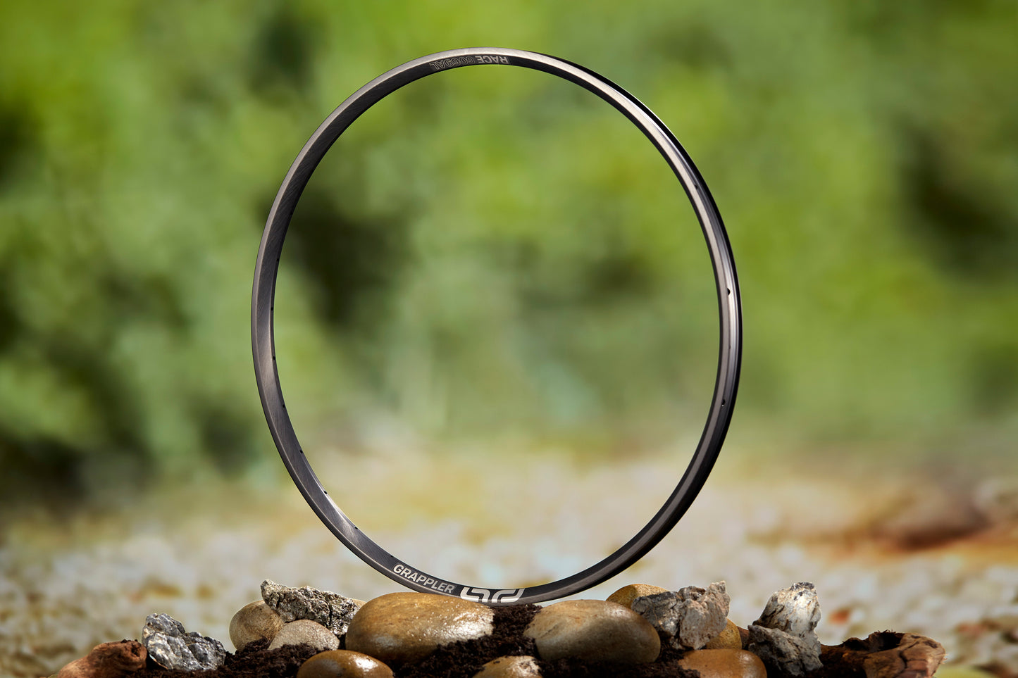 RM3GAA_101.jpg ethirteen UK