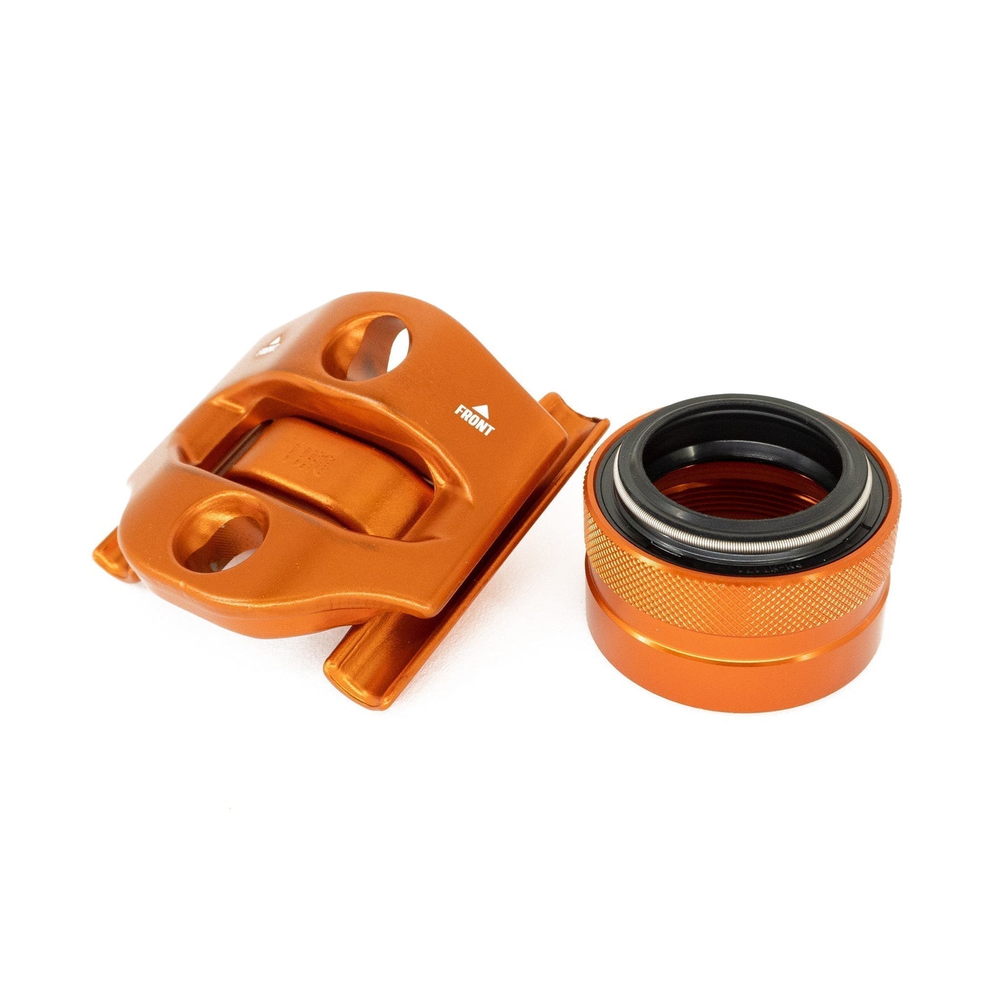 SPS20-110VarioInfiniteDropperPostCollarandsaddleClampKitNaranja1.jpg ethirteen UK