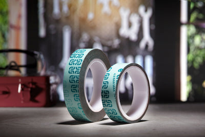 Tubeless | VALVES & TUBELESS
